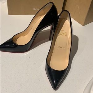 So Kate black patent size 36.5